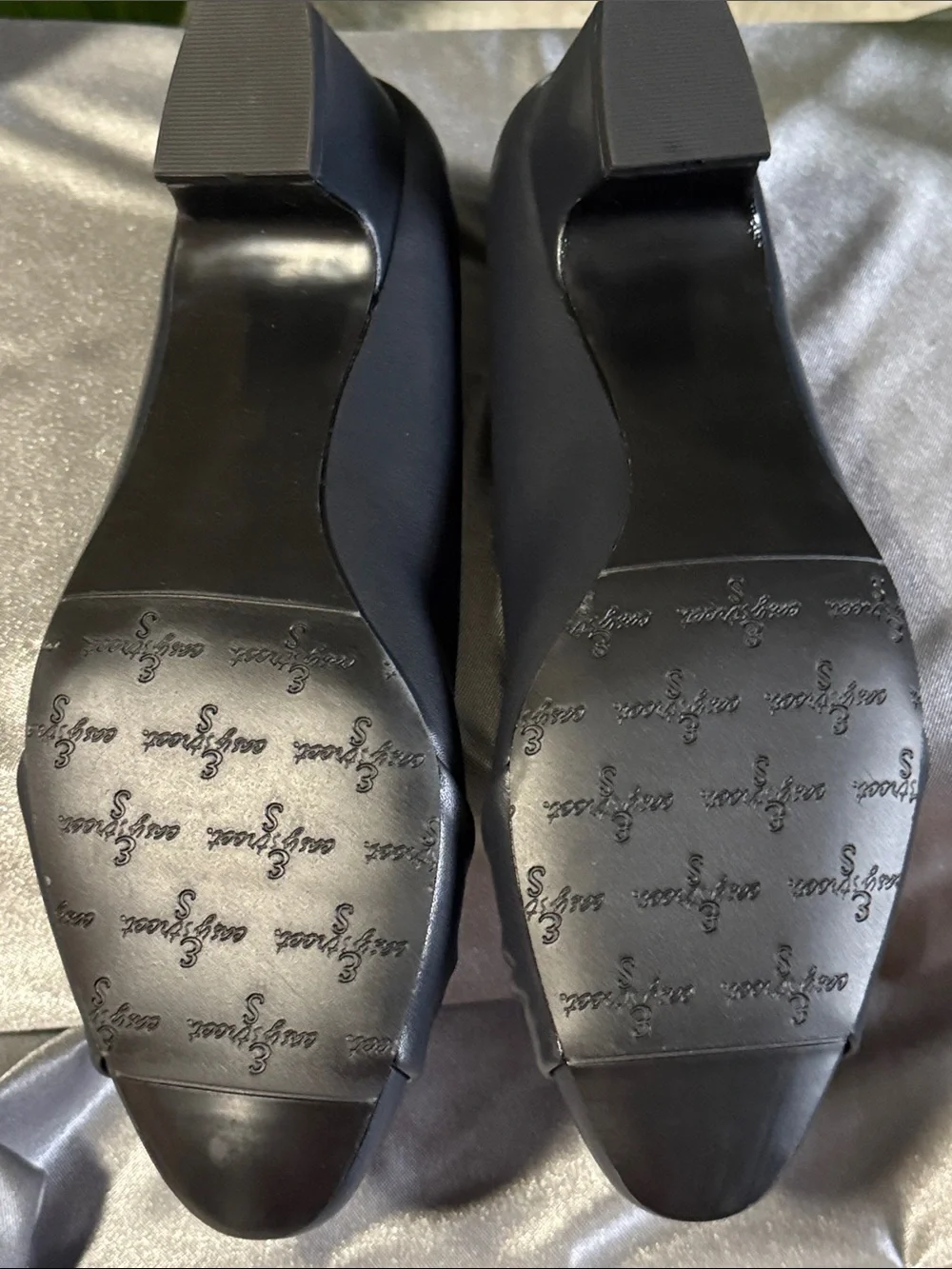 Easy Street Eloise Comfort Cushioned Navy Pumps - New! Women's Size 8.5 M
